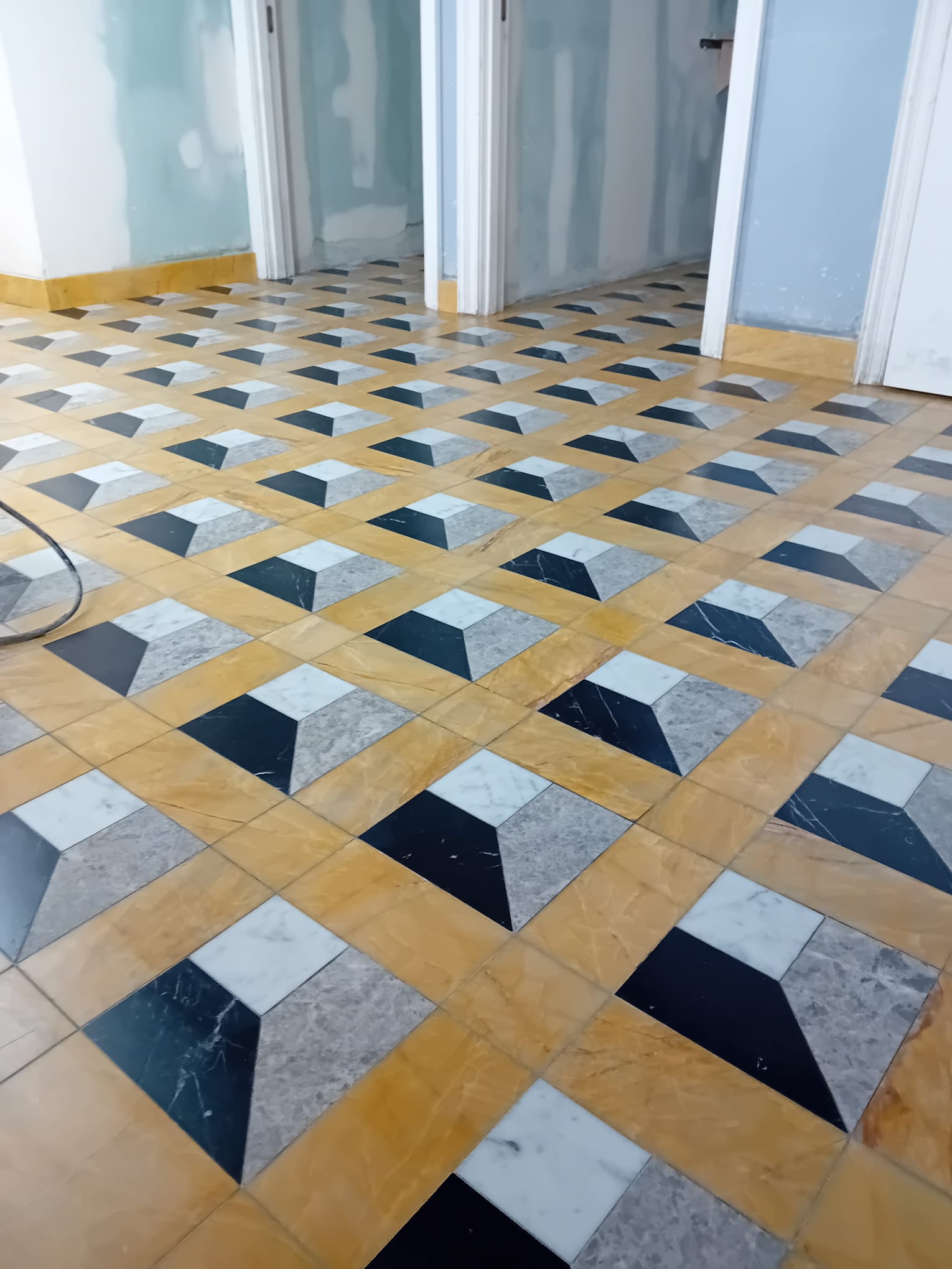 The Old Bailey's Hotel — marble work, view five