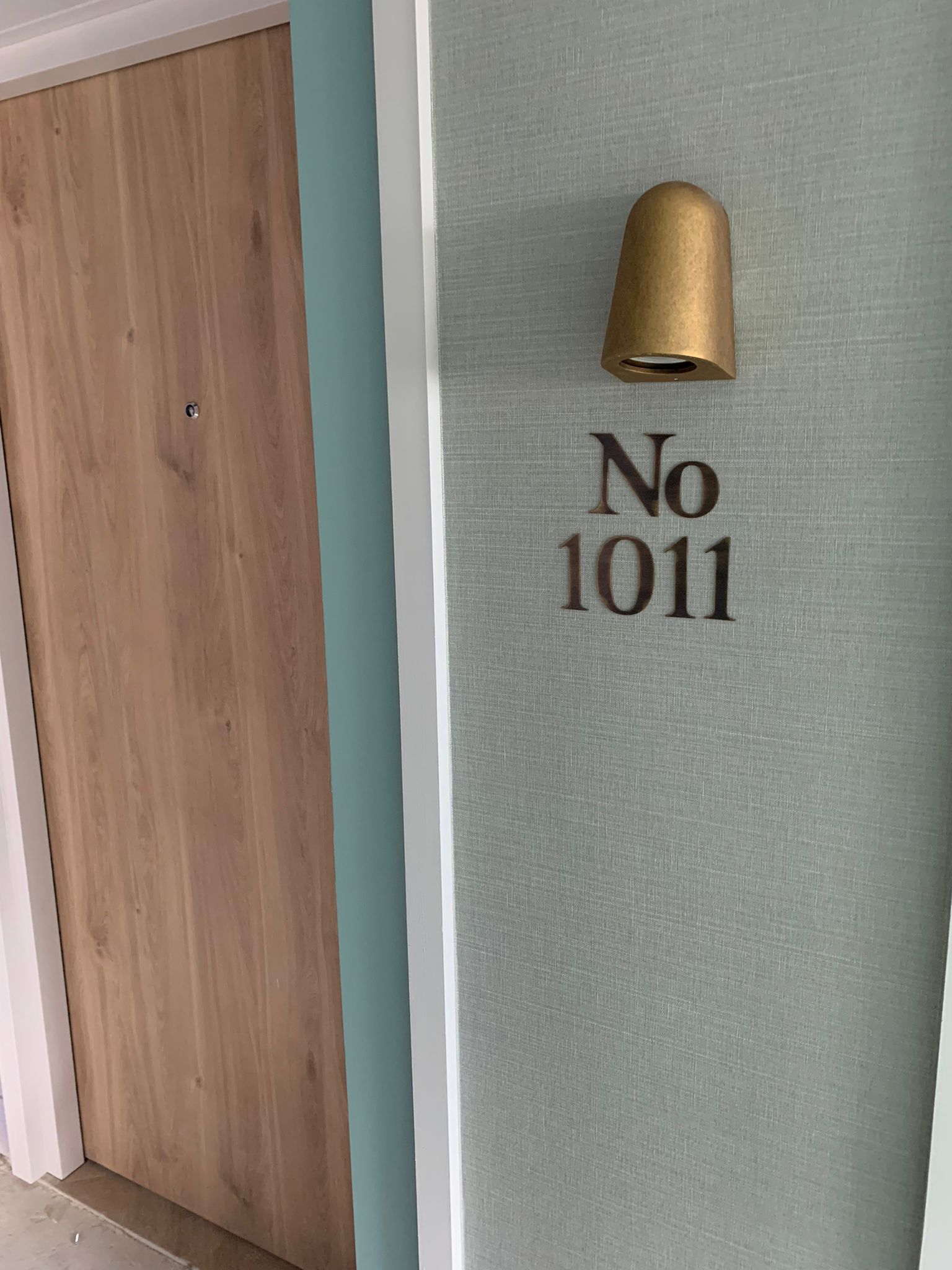 Hotel Marriot Manchester — natural stone work, view three